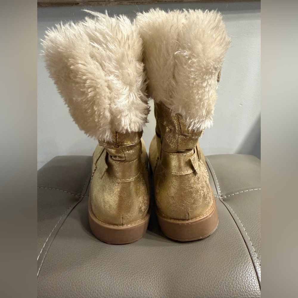G by Guess Metallic Gold Faux-Fur Winter Boots - Picture 2 of 6